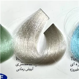 رنگ سفید خاکستری ،رنگ مو کم آمونیاک پیلون و یک عدد اکسیدان