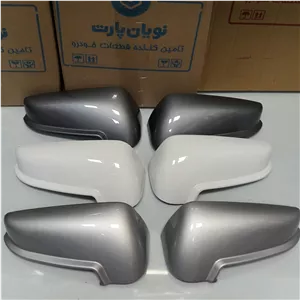 فلاپ رنگی روی آینه بغل خودرو مخصوص آینه های راهنما دار پژو و پرشیا