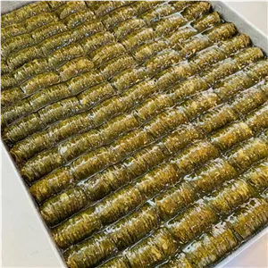 باقلوا یاشیل پسته