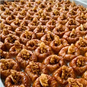 باقلوا نعل گردو