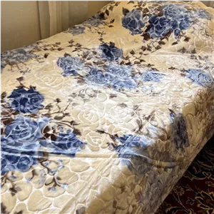 پتو یکنفره FST خارجی گلدار کرم و آبی