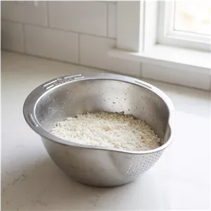 آبکش مدل استیل Uyx