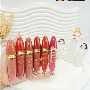 پک 6 تایی رژ جامد خوش رنگ جولیوس کد 6152