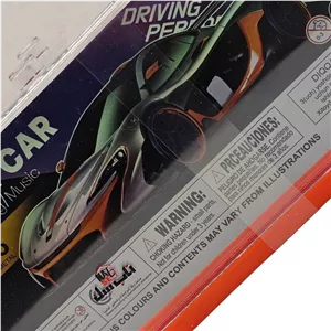 ماکت ماشین ناب سل مدل مک کوئین فلزی چراغدار موزیکال کد McQueen Metal Light-Up Musical به همراه استند