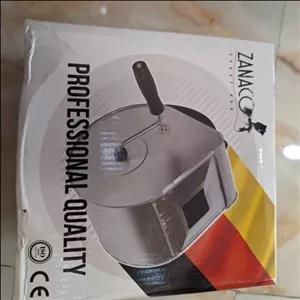 ابزار و تجهیزات بنایی سیمان پاش زاناکو 