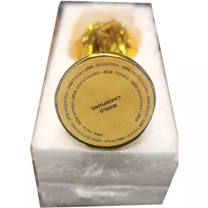 تندیس مدل جام جهانی کد 02