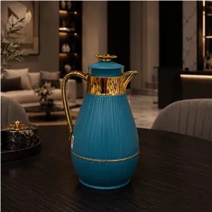 فلاسک شیشه صورتی. زیبا 