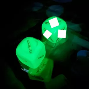 تاس شب رنگ