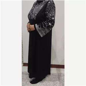 مانتو عبایی بارداری جنس کرپ الیزه و خرج کار سوزن دوزی