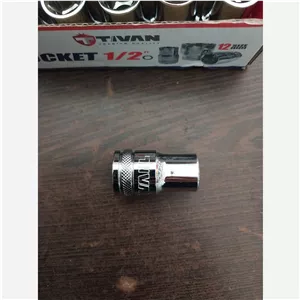 بکس 13 تیوان