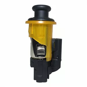 فندک کامل خودرو جیکال مدل P-860 مناسب برای رنو L90