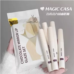 پک رژلب خیس کره ای شکلاتی برند MAGIC CASA اورجینال