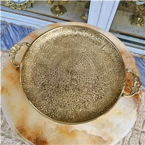 سینی برنجی هندی طرح طاووس سایز بزرگ،ظروف پذیرایی برنجی هندی،ظروف پذیرایی برنز هندی