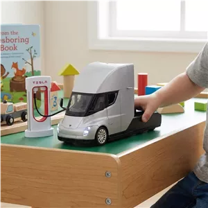 ماکت ماشین ناب سل مدل تریلی فلزی کشنده تسلا سمی موزیکال چراغدار همراه با ایستگاه شارژ TESLA Semi Truck Model Trailer ...