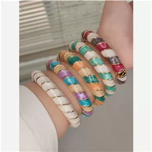 تندیس میناکاری بنگل مینا کاری 4306878 