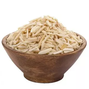 خلال بادام درختی درجه یک