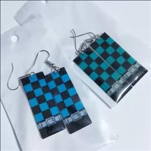 گوشواره های تانجیرو کامادو از انیمه شیطان کش 