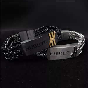 دستبند استیل مردانه پلاک طرح هابلوت HUBLOT زنجیر چهار وجهی دولاین رنگ ثابت کد amp (پس کرایه)