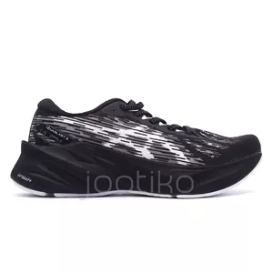 اسیکس نوابلاست 3 مشکی سفید زنانه Asics NOVABLAST 3