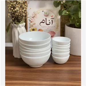 کاسه آبگوشت خوری و پیاله 