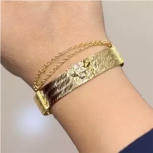 دستبند زنانه و دخترانه آبکاری نقره مینیمال آویز زنجیر دار رنگ ثابت کد agy