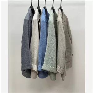 کت لینن دکمه چوبی سایز بزرگ