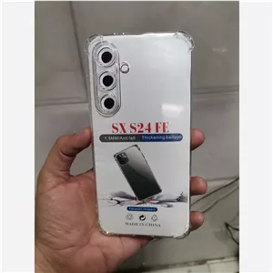 کاور گارد s24 fe شفاف