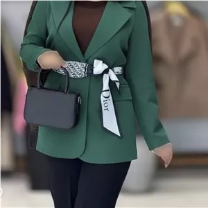 کت دیور زنانه جنس کرپ مازراتی اعلا با قد 68 سانتیمتر و کمربند 