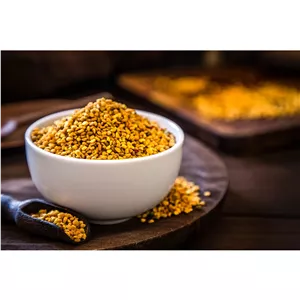گرده گل محصول عسل قطره طلایی 