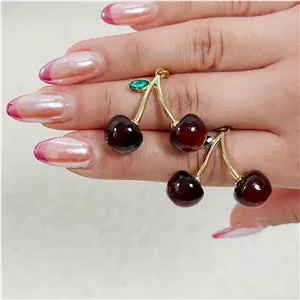 گوشواره گیلاس (CHERRY)