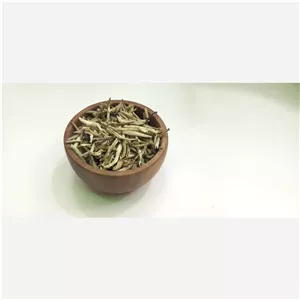 چایی سفید درجه یک 100 گرمی ( عطاری و محصولات ارگانیک طراوت )