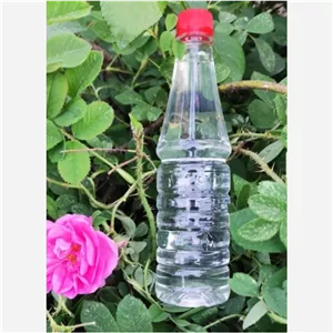 گلاب درجه یک و خوش عطر - یک لیتری