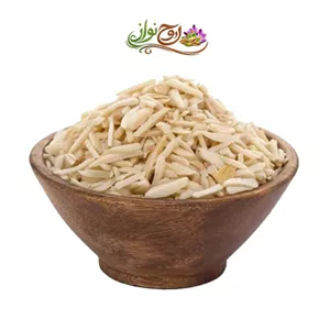 خلال بادام بیدمشک ایرانی