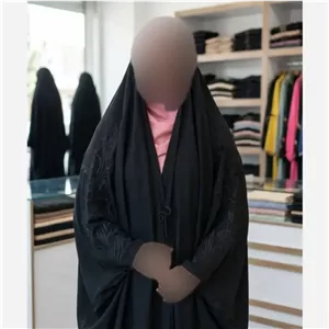 چادر جده گلدوزی پروانه جنس کن کن ندا مروارید رنگ مشکی سایز 150