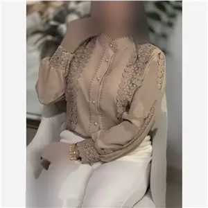 شومیز زنانه مدل ارغوان جنس الیزه مصری با خرج کار گیپور ترک سایز 40 تا 52