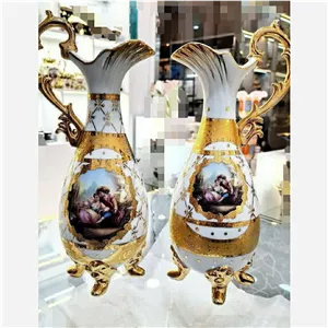  پارچ زیبای دنسی سفید طلاکوب برجسته و عالی برند ناپولی ارتفاع 30 سانت