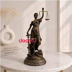 مجسمه ترازو عدالت مدل پایه گرد