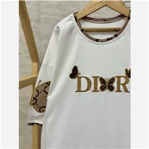 ست تیشرت و شلوار دخترانه طرح Dior مناسب نوجوان 8 تا 18 سال
