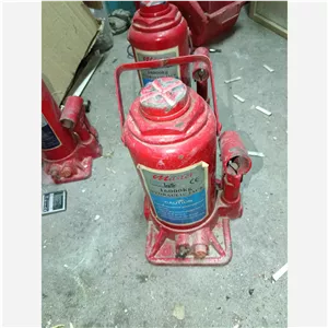 جک روغنی کامیون مناسب بلند کردن چرخ پنچر 16تن قیمت7500تومن پسکرایه