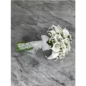 دسته گل عروس شیپوری همراه با ژیپسوفیلا