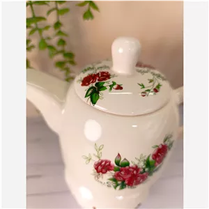 قوری گل سرخی 