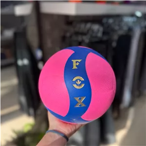 توپ والیبال برند FOX مدل سری مسابقاتی - طرح چرمی نرم (درجه یک)