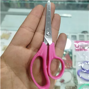 قیچی کاغذ یک عدد اعلا 