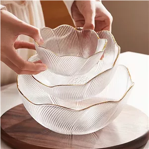 کاسه بلور لب طلای شیاردار