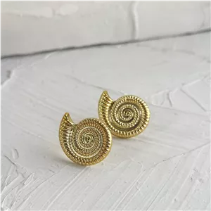 گوشواره صدف میخی