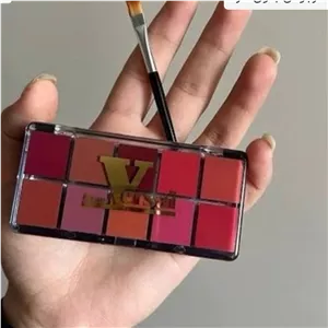 پالت رژ ده عددی ورسای دارای رنگ نود و براق