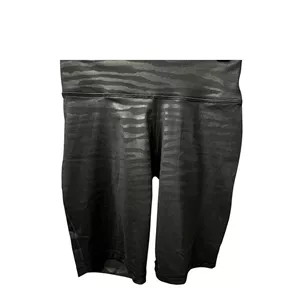 بایکر ورزشی زنانه مدل پارچه طرح دار طرح کرویت رنگ مشکی