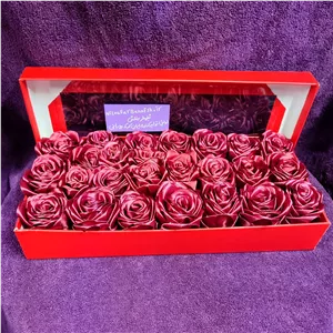 باکس گل رز روبانی هدیه به پارتنر
