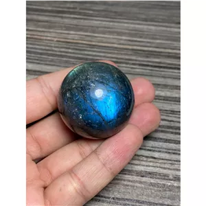 گوی سنگ طبیعی لابرادوریت زیبا و خاص کد7826