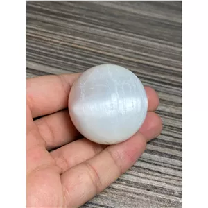 گوی سنگ طبیعی سلنایت پر انرژی کد 7841